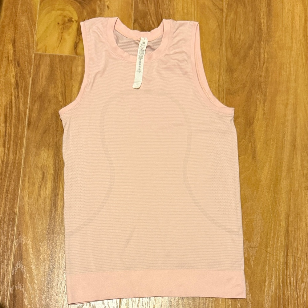 lululemon pink tank top